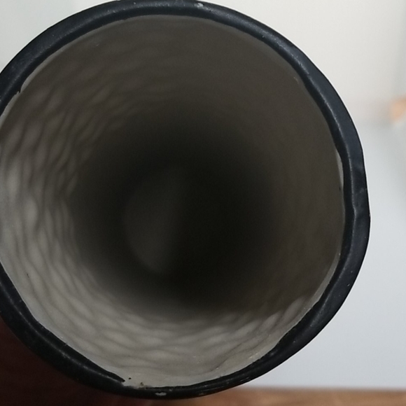 Sgraffito Style Art Pottery Vase - Picture 4 of 5